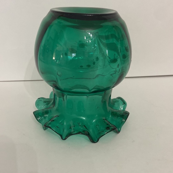 Vtg. Hand Blown, Hand Painted, Emerald Green Vase - Picture 5 of 8